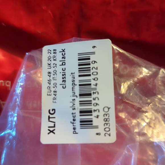 SPANX NWT Perfect Jumpsuit (Flare Leg) Petite XL Black (In Original Packaging) - Picture 6 of 8